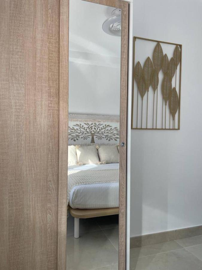 Holidays2malaga Princesa 3 Dormitorios, Vistas Al Mar Y Montana, Terraza Y A 200m A La Playa Lejlighed Málaga